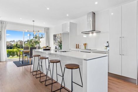 Photo of property in 4 Tyler Davies Drive, Red Beach, 0932