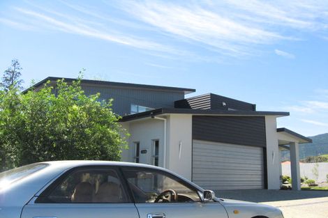 Photo of property in 2 Lucy Murcott Place, Stoke, Nelson, 7011