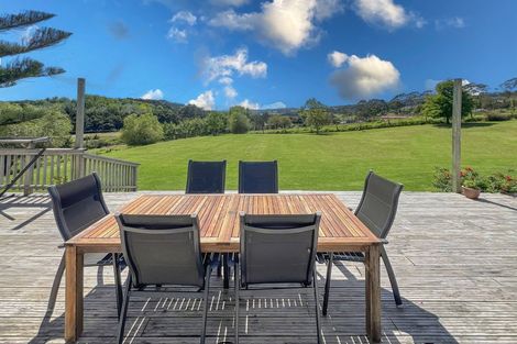 Photo of property in 960 Whangaripo Valley Road, Whangaripo, Wellsford, 0972