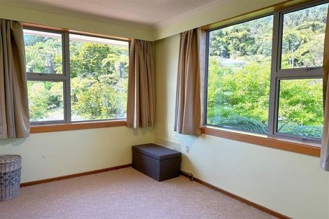 Photo of property in 32 Joyce Crescent, Greymouth, 7805
