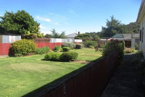 Photo of property in 2 Shearman Street, Reefton, 7830