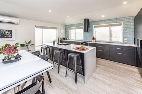 Photo of property in 37 Magnolia Crescent, Tawhero, Whanganui, 4501