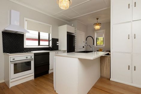 Photo of property in 44 Stirling Street, Te Aroha, 3320