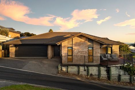 Photo of property in 22 Pointon Glade, Grandview Heights, Hamilton, 3200