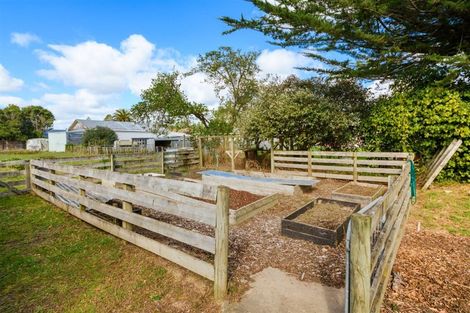 Photo of property in 93 Pukepapa Road, Marton, 4710