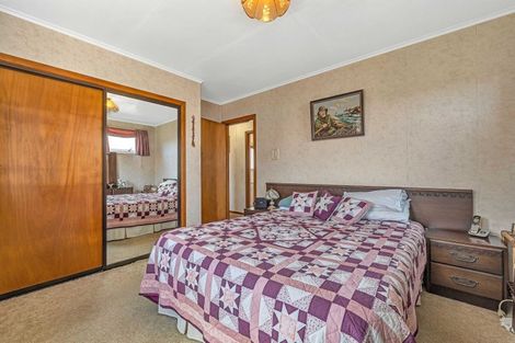 Photo of property in 18 Belair Avenue, Blagdon, New Plymouth, 4310