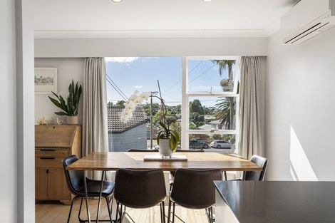 Photo of property in 13 Red Beach Road, Red Beach, 0932