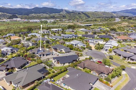 Photo of property in 5 Cadastral Court, Paraparaumu, 5032