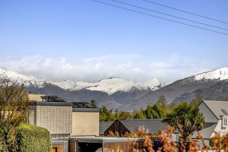 Photo of property in 229 Beacon Point Road, Wanaka, 9305