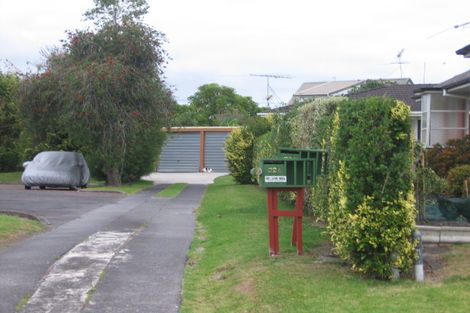 Photo of property in 1/32 Evelyn Place, Hillcrest, Auckland, 0627