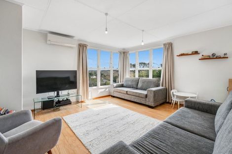 Photo of property in 38 Puriri Street, Helensville, 0800