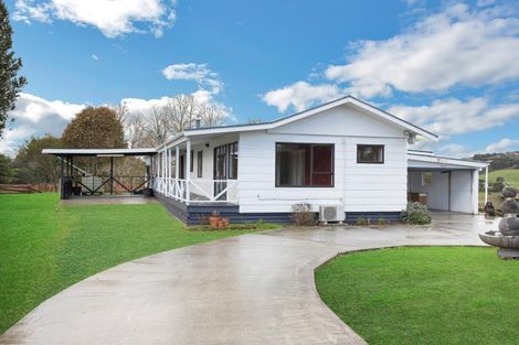 Photo of property in 308 Paparata Road, Bombay, 2675