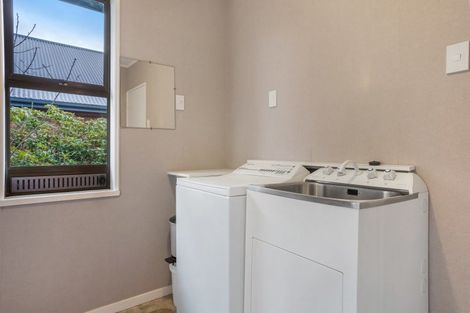 Photo of property in 38 Grange Street, Winton, 9720