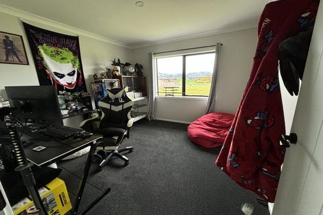 Photo of property in 6 Ash Close, Levin, 5510