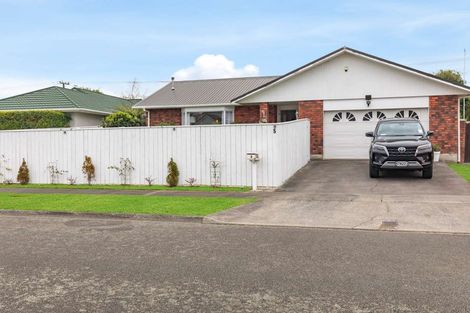 Photo of property in 5 Rosebank Avenue, Kelvin Grove, Palmerston North, 4414