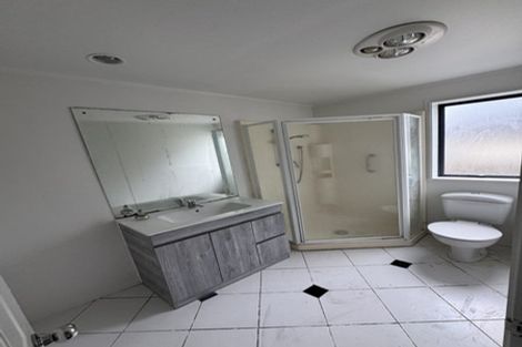 Photo of property in 1/127 Bucklands Beach Road, Bucklands Beach, Auckland, 2012
