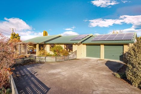 Photo of property in 77 Hazlett Street, Clyde, 9330