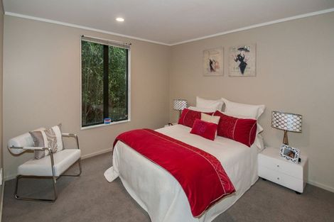 Photo of property in 1/799 Beach Road, Browns Bay, Auckland, 0630