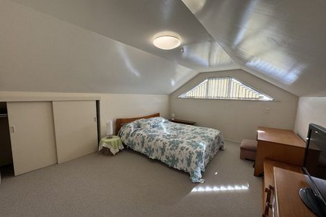 Photo of property in 275 Memorial Avenue, Burnside, Christchurch, 8053