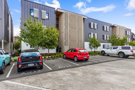 Photo of property in 7/165 Hobsonville Point Road, Hobsonville, Auckland, 0616