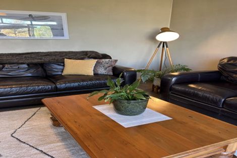 Photo of property in 1/12 Gradwell Place, Two Mile Bay, Taupo, 3330