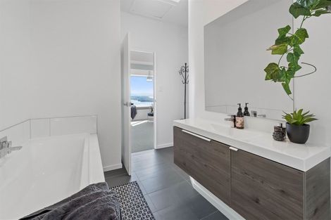 Photo of property in 5 Starwood Lane, Clifton, Christchurch, 8081