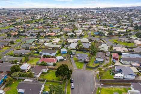 Photo of property in 12 Crispian Place, Weymouth, Auckland, 2103