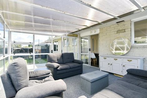 Photo of property in 9 Bonar Place, Woolston, Christchurch, 8062