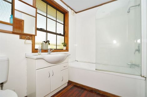 Photo of property in 5 Elmwood Crescent, Pukete, Hamilton, 3200