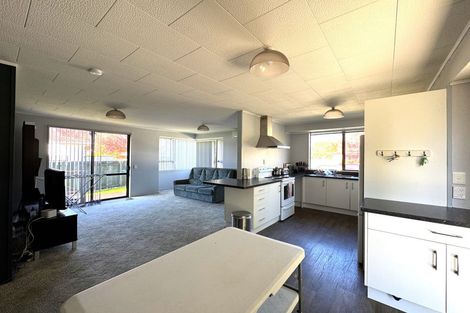 Photo of property in 46 Newton Place, Westbrook, Palmerston North, 4412