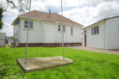 Photo of property in 34 Clyde Crescent, Roslyn, Palmerston North, 4414