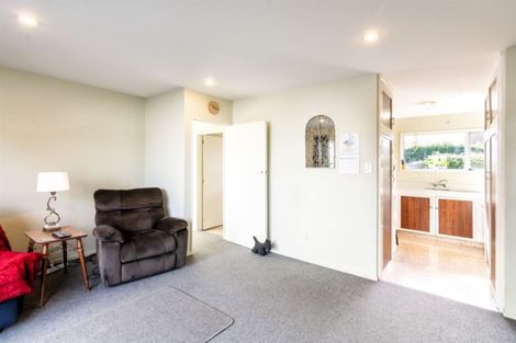 Photo of property in 2/350 Worcester Street, Linwood, Christchurch, 8011