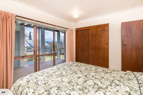 Photo of property in 15 Hilden Place, Hilltop, Taupo, 3330