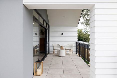 Photo of property in 135 Victoria Street, Cambridge, 3434