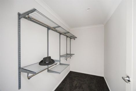Photo of property in 166b Bridge Street, Bulls, 4818