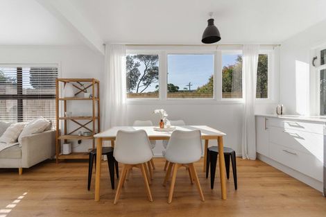 Photo of property in 204 Hetherington Road, Whangamata, 3620