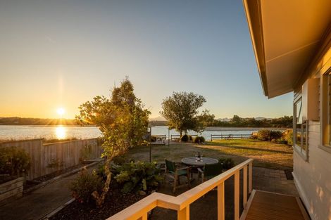 Photo of property in 56 Tahi Street, Mapua, 7005