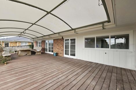 Photo of property in 6 Boundary Road, Clover Park, Auckland, 2019