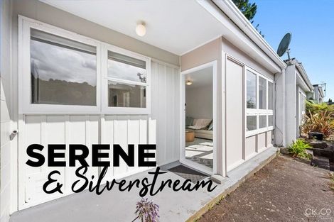 Photo of property in 2/26 Deller Grove, Silverstream, Upper Hutt, 5019