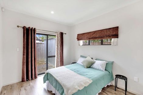 Photo of property in 7a Woodvale Road, Glen Eden, Auckland, 0602