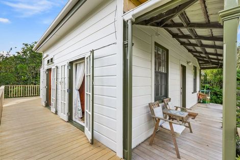 Photo of property in 41 Te Henga Road, Waitakere, Henderson, 0781