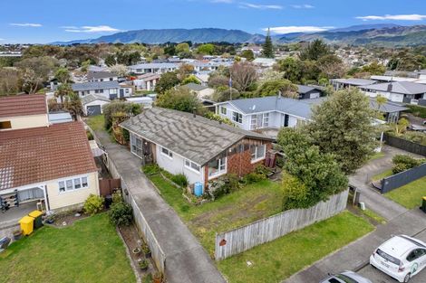 Photo of property in 7 Chums Road, Paraparaumu Beach, Paraparaumu, 5032