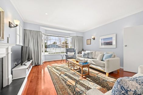 Photo of property in 17 Chilton Grove, Hutt Central, Lower Hutt, 5010