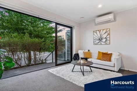 Photo of property in 6/89 Hobsonville Point Road, Hobsonville, Auckland, 0616