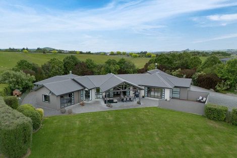 Photo of property in 19 Jg Wilson Drive, Waipukurau, 4281