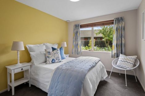 Photo of property in 9 Thoresby Mews, Avonhead, Christchurch, 8042