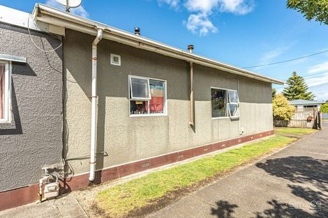 Photo of property in 34 Polson Street, Castlecliff, Whanganui, 4501
