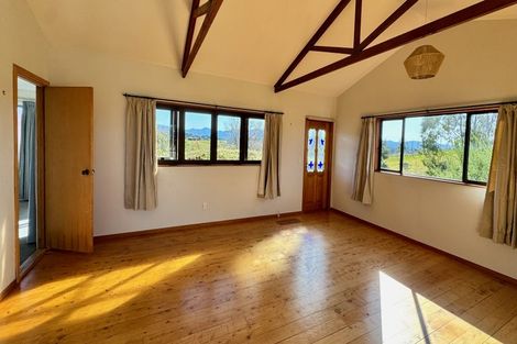 Photo of property in 147 Old Coach Road, Mahana, Upper Moutere, 7173