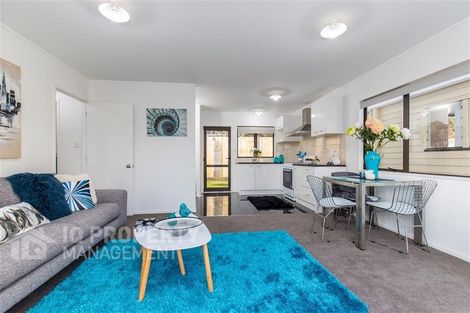 Photo of property in 2/26a Claude Avenue, Papatoetoe, Auckland, 2025