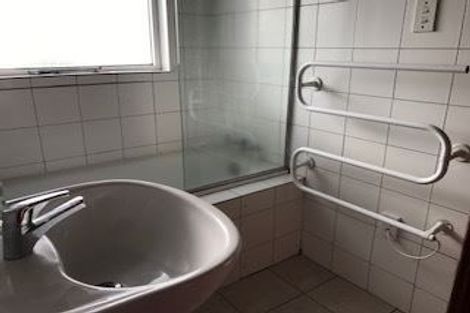 Photo of property in 1/136 Holly Road, St Albans, Christchurch, 8014